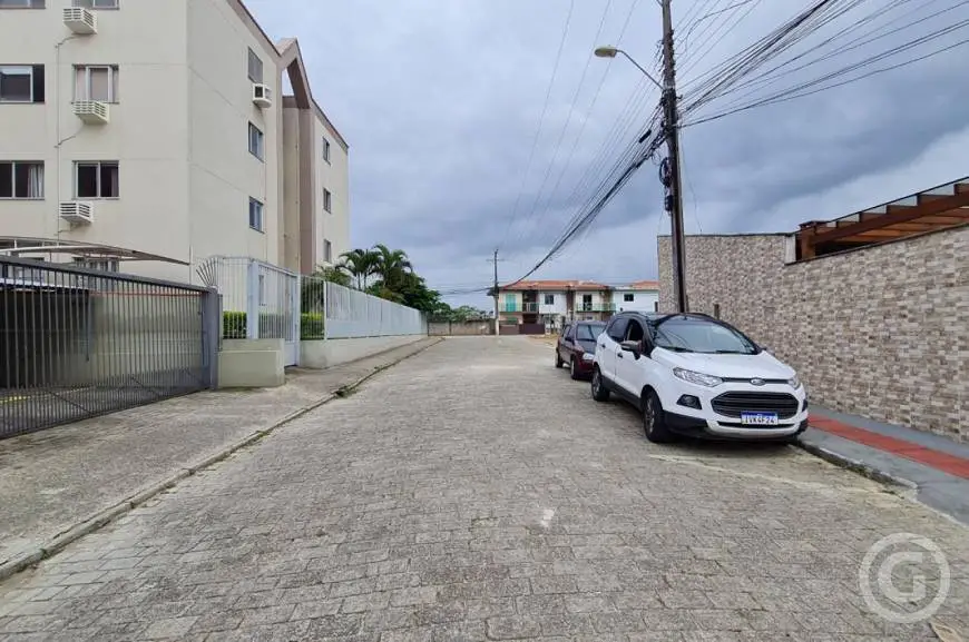 Foto 4 de Apartamento com 2 Quartos para alugar, 53m² em Serraria, São José