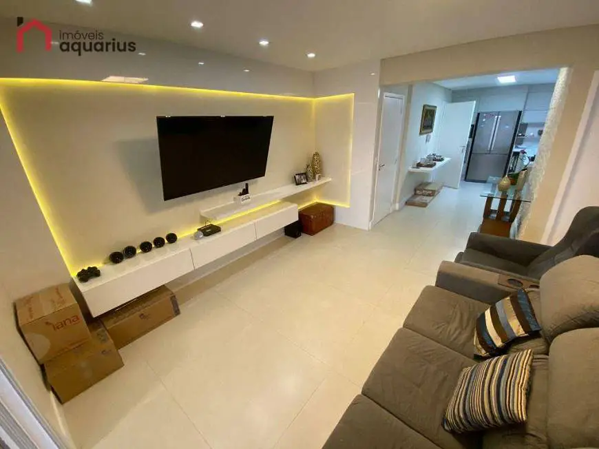 Foto 1 de Apartamento com 3 Quartos para alugar, 122m² em Jardim das Indústrias, São José dos Campos