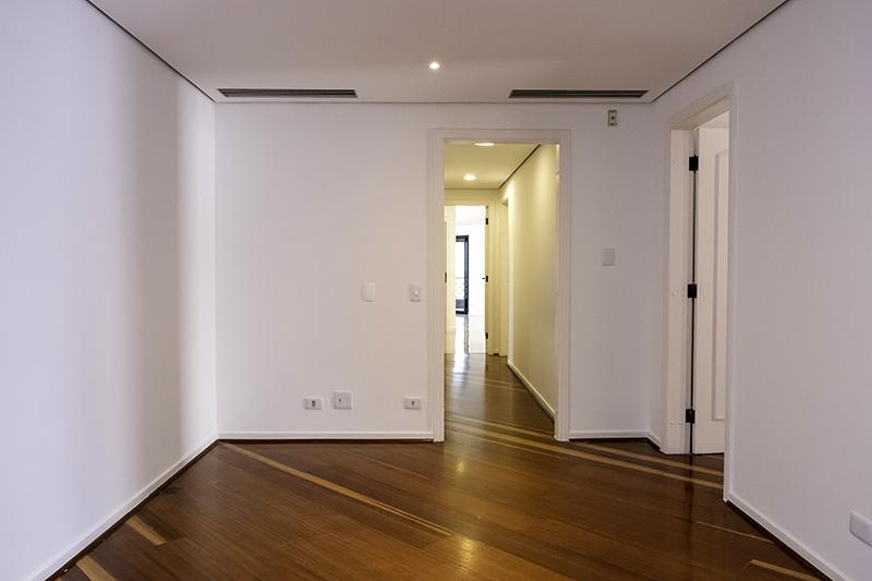 Foto 5 de Apartamento com 4 Quartos à venda, 310m² em Alto de Pinheiros, São Paulo