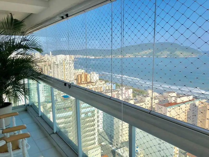Foto 1 de Apartamento com 4 Quartos à venda, 234m² em Embaré, Santos