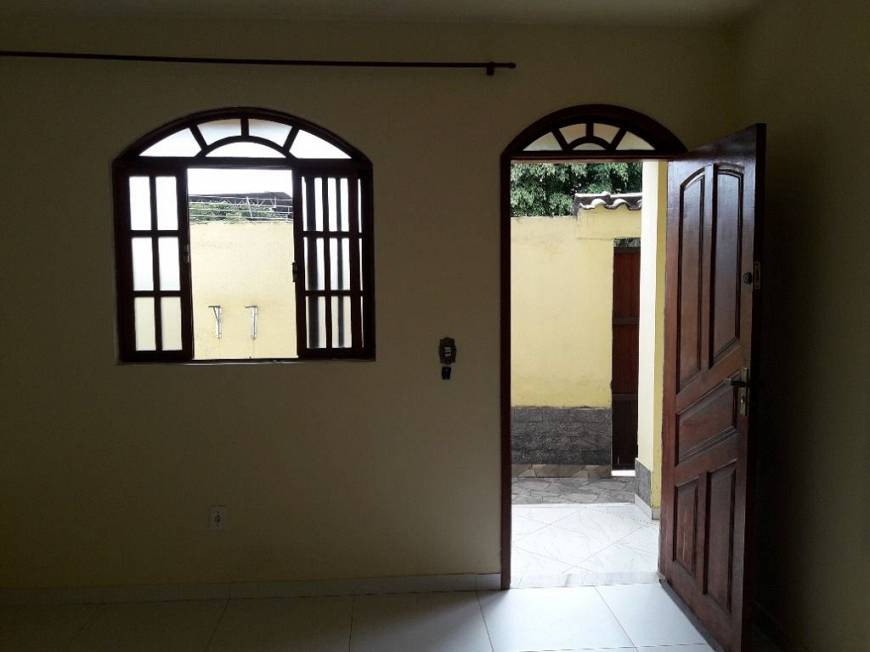 Foto 1 de Casa com 2 Quartos à venda, 200m² em Piraporinha, Diadema