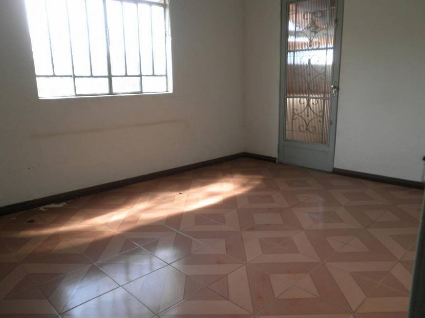 Foto 1 de Casa com 3 Quartos à venda, 400m² em São Benedito, Santa Luzia