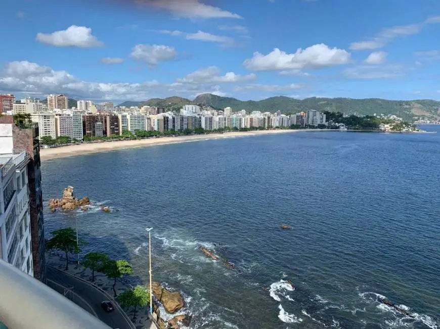Foto 2 de Cobertura com 5 Quartos à venda, 680m² em Icaraí, Niterói