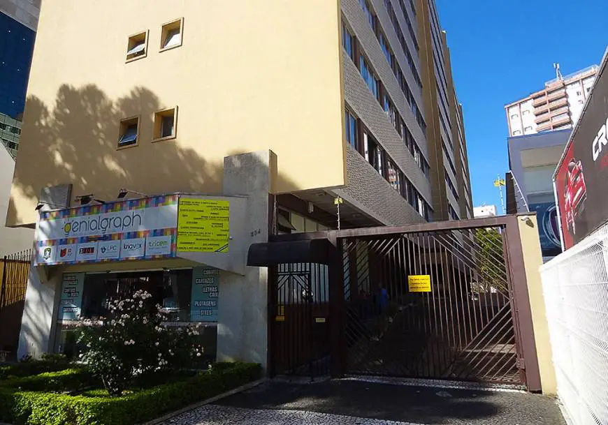 Foto 3 de Apartamento com 1 Quarto para alugar, 46m² em Centro Cívico, Curitiba