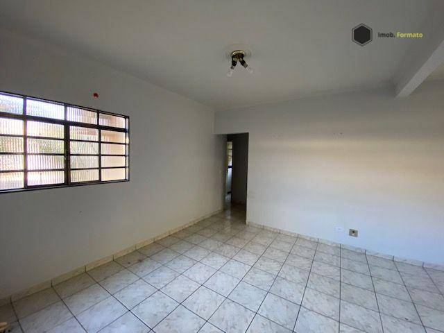 Foto 4 de Apartamento com 2 Quartos para alugar, 95m² em Tiradentes, Campo Grande