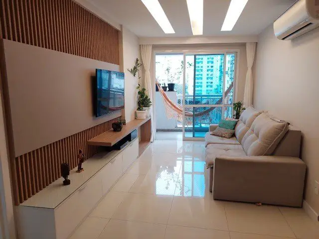 Foto 1 de Apartamento com 3 Quartos para alugar, 103m² em Icaraí, Niterói
