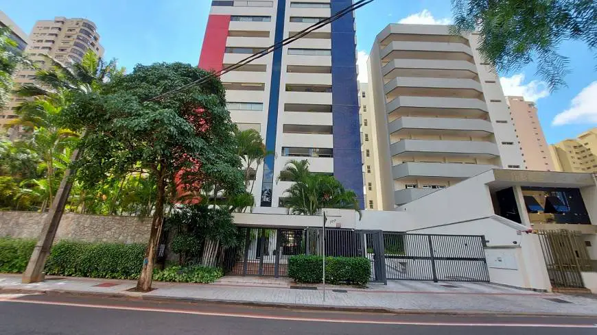 Foto 1 de Apartamento com 4 Quartos à venda, 177m² em Centro, Londrina