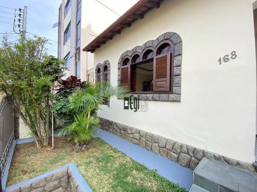 Foto 4 de Casa com 3 Quartos à venda, 360m² em Cascatinha, Juiz de Fora