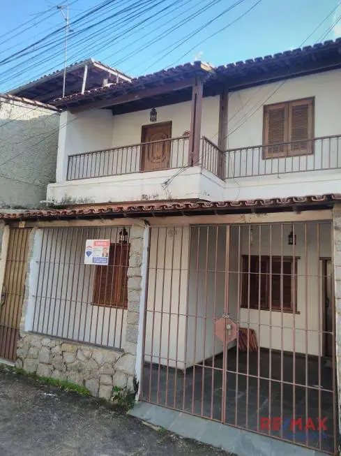 Foto 2 de Casa com 3 Quartos à venda, 150m² em Fabricas, São João Del Rei