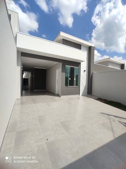 Foto 1 de Casa com 3 Quartos à venda, 125m² em Jardim Catuai, Apucarana