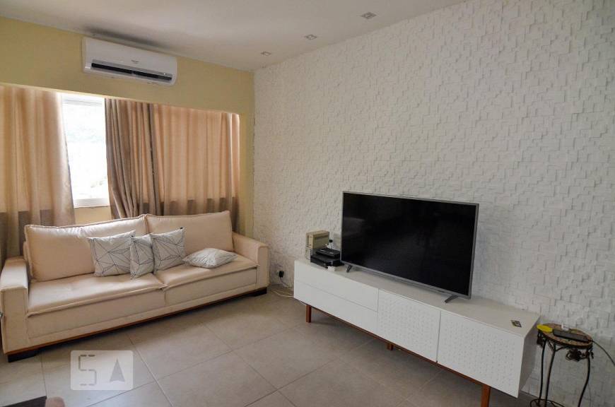 Foto 5 de Casa com 3 Quartos para alugar, 90m² em Laranjeiras, Rio de Janeiro
