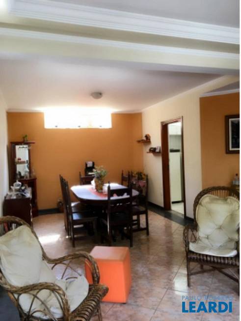 Foto 1 de Casa com 3 Quartos à venda, 210m² em Parque das Flores, Campinas