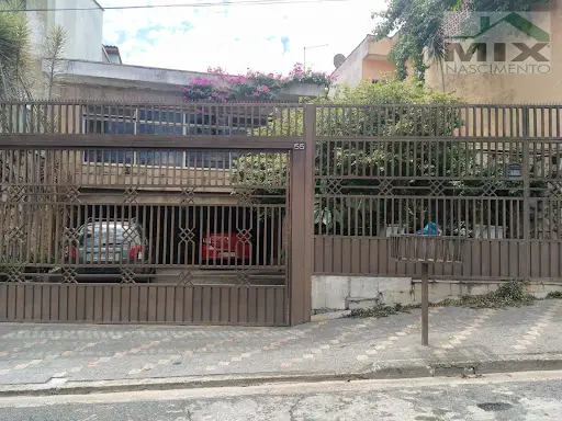 Foto 1 de Casa com 4 Quartos para venda ou aluguel, 262m² em Canhema, Diadema