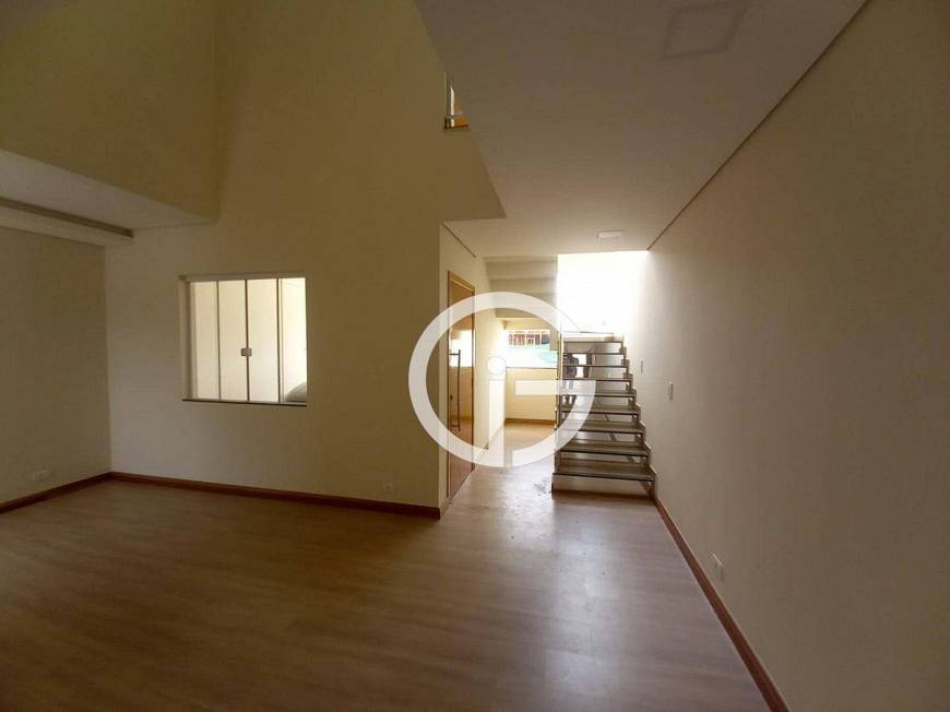 Foto 3 de Casa de Condomínio com 3 Quartos para alugar, 135m² em Jardim Ecoville I, Cambé