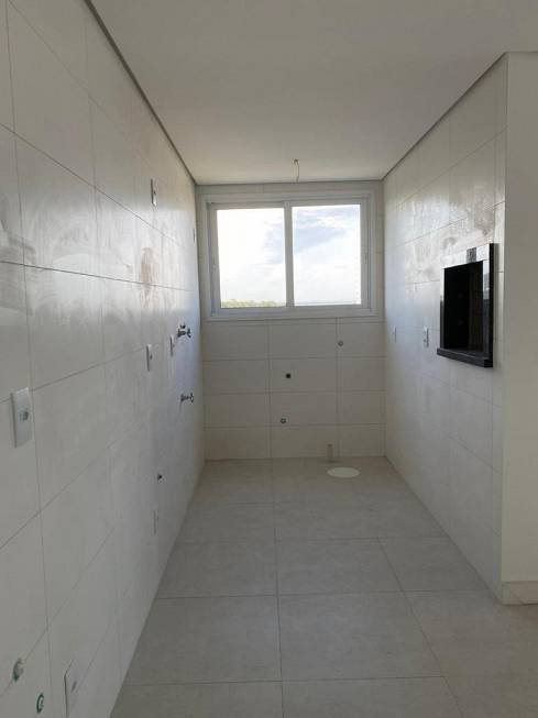Foto 2 de Apartamento com 1 Quarto à venda, 42m² em Centro, Guaíba