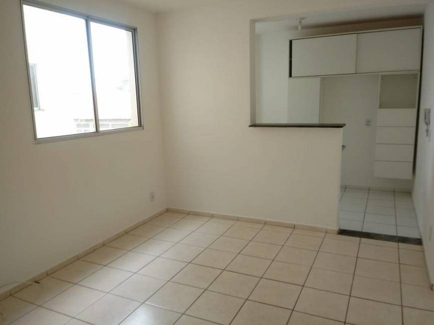 Foto 1 de Apartamento com 2 Quartos para alugar, 42m² em Conjunto Guanabara, Uberaba