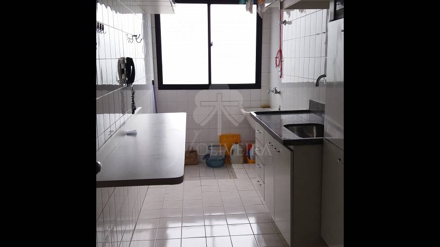 Foto 3 de Apartamento com 3 Quartos para alugar, 68m² em Vila Progredior, São Paulo