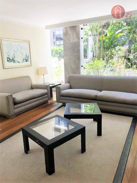 Foto 3 de Apartamento com 4 Quartos para alugar, 211m² em Itaim Bibi, São Paulo