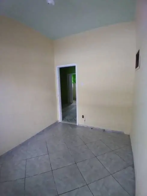 Foto 5 de Casa com 2 Quartos para alugar, 75m² em Vila da Penha, Rio de Janeiro