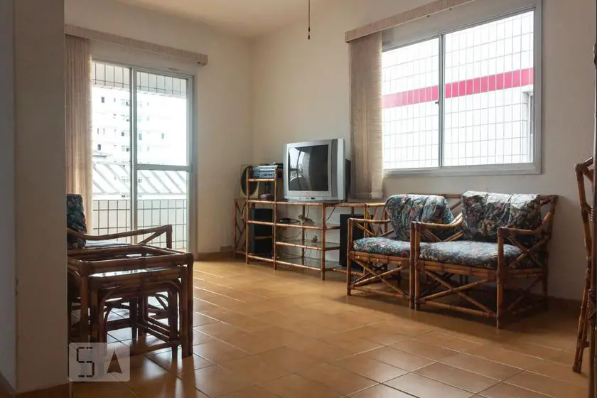 Foto 1 de Casa com 2 Quartos para alugar, 93m² em Vila Tupi, Praia Grande