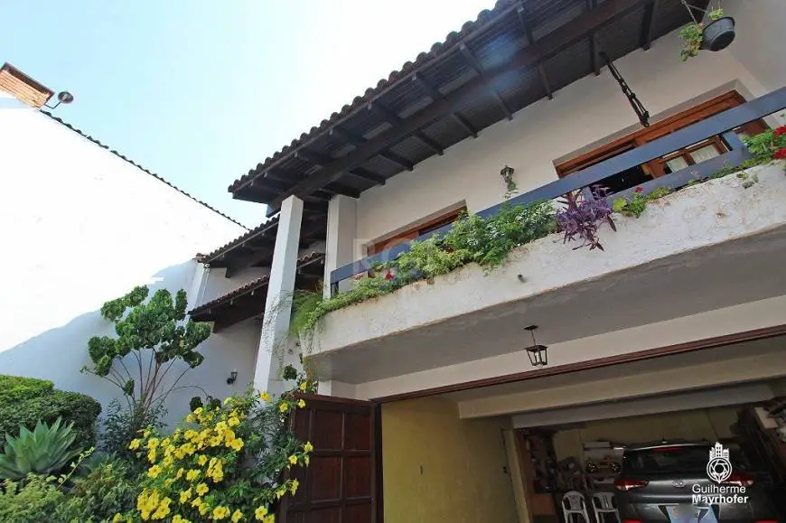 Foto 2 de Casa com 3 Quartos à venda, 326m² em Glória, Porto Alegre
