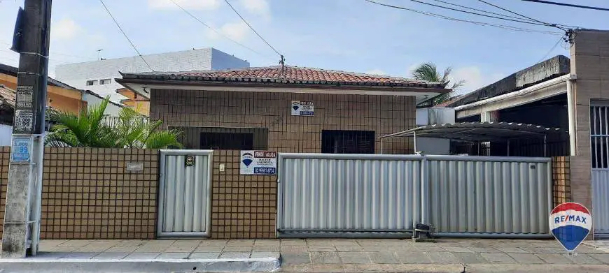 Foto 1 de Casa com 3 Quartos à venda, 374m² em Jaguaribe, João Pessoa