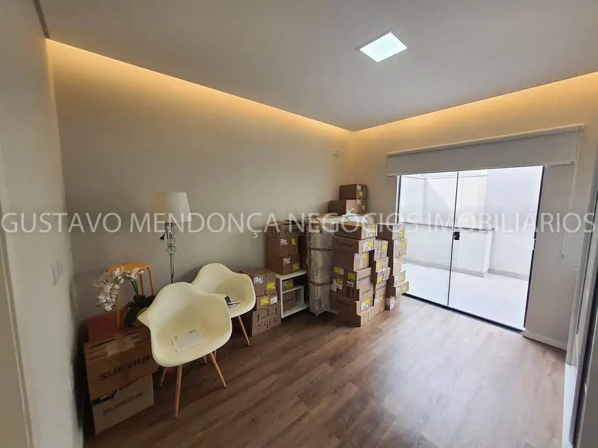 Foto 4 de Sobrado com 3 Quartos à venda, 138m² em Jardim Itatiaia, Campo Grande