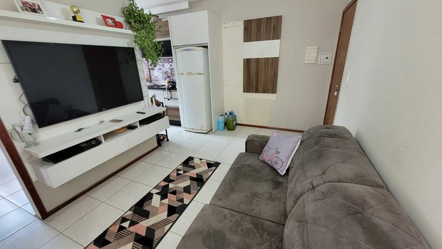 Foto 2 de Apartamento com 2 Quartos à venda, 52m² em Morro da Bina, Biguaçu