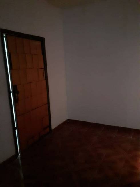 Foto 3 de Apartamento com 2 Quartos para alugar, 60m² em Navegantes, Porto Alegre