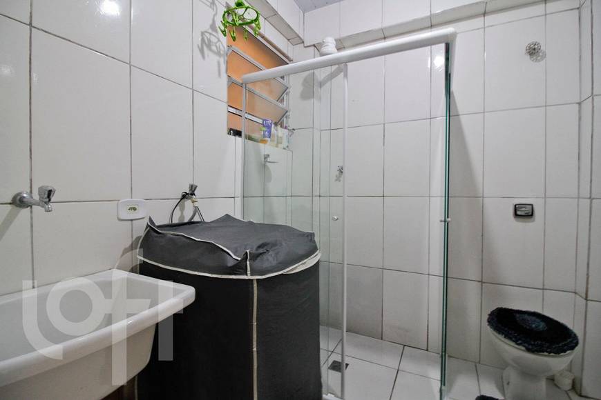 Foto 2 de Apartamento com 2 Quartos à venda, 47m² em Santa Ifigênia, São Paulo