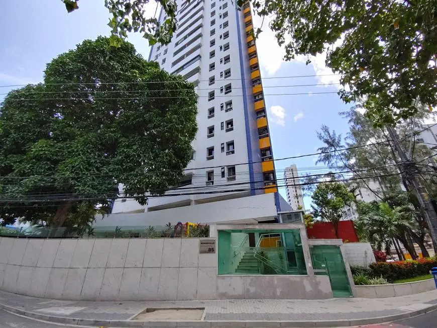 Foto 1 de Apartamento com 3 Quartos para alugar, 92m² em Jaqueira, Recife