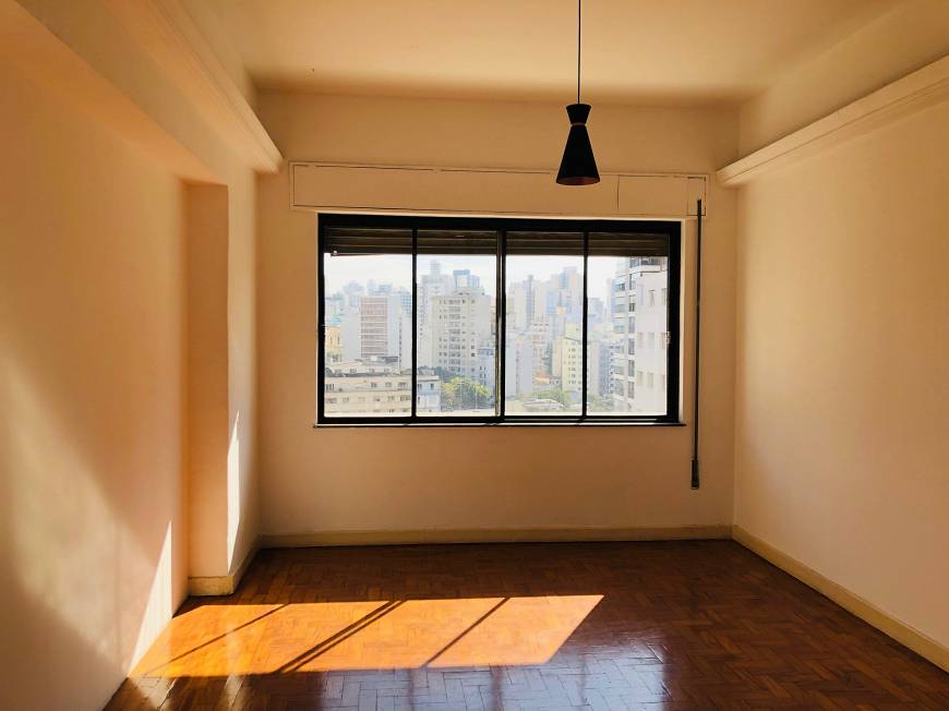 Foto 1 de Apartamento com 3 Quartos para alugar, 190m² em Santa Cecília, São Paulo