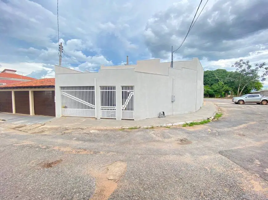 Foto 1 de Casa com 2 Quartos à venda, 150m² em Parque Cuiabá, Cuiabá