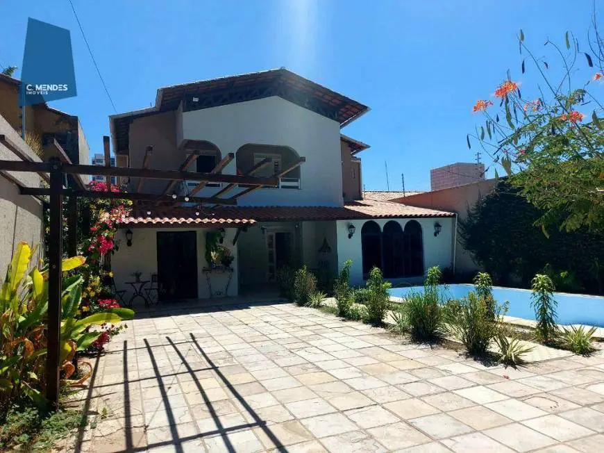 Foto 1 de Casa com 4 Quartos à venda, 520m² em Sapiranga, Fortaleza