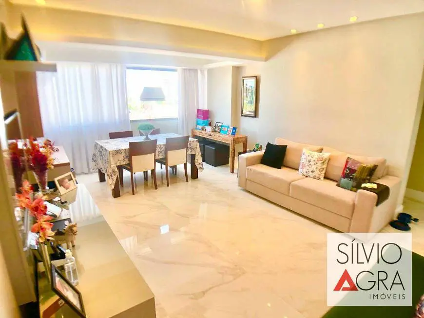 Foto 2 de Apartamento com 3 Quartos à venda, 79m² em Pituba, Salvador