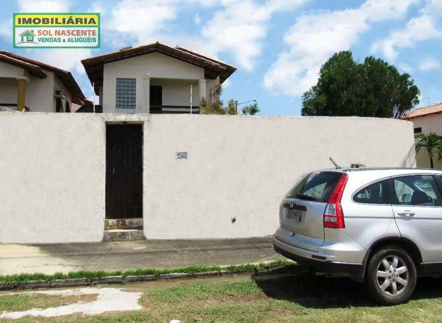 Foto 2 de Casa com 3 Quartos para alugar, 184m² em JOSE DE ALENCAR, Fortaleza