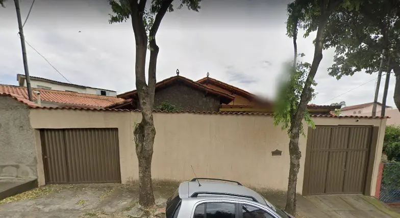 Foto 1 de Casa com 3 Quartos à venda, 296m² em Milionários, Belo Horizonte