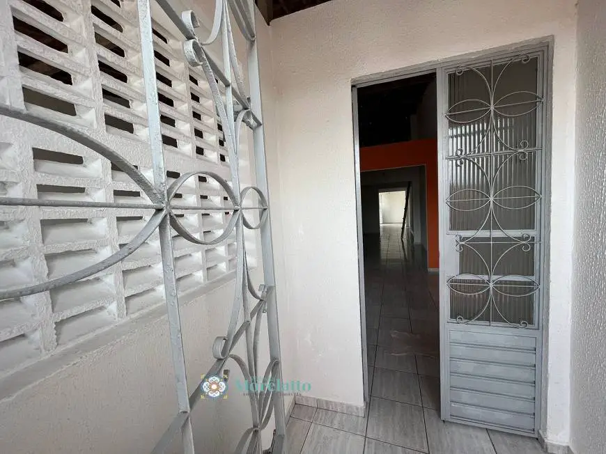 Foto 2 de Casa com 4 Quartos à venda, 200m² em Jacintinho, Maceió