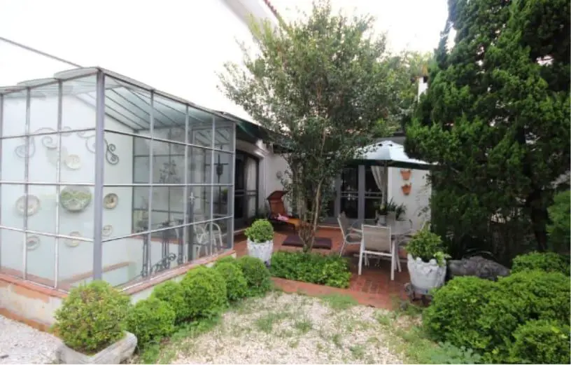 Foto 3 de Casa com 4 Quartos à venda, 10m² em Pacaembu, São Paulo