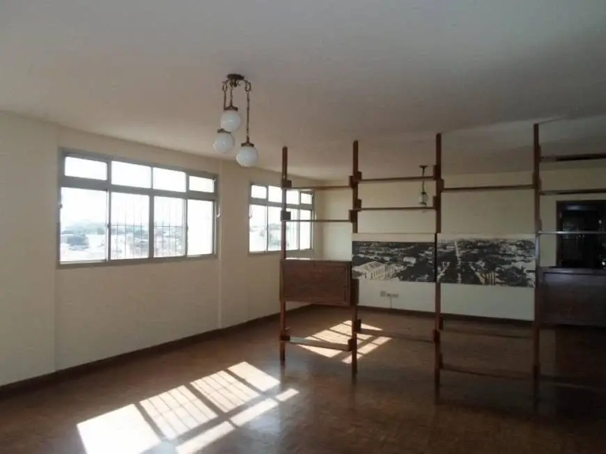 Foto 3 de Apartamento com 4 Quartos para alugar, 194m² em Centro, Uberaba