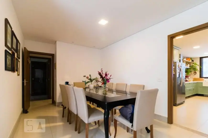 Foto 1 de Apartamento com 4 Quartos para alugar, 195m² em Setor Noroeste, Brasília