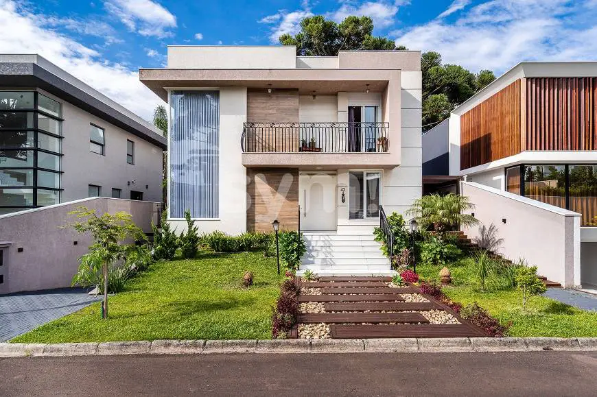 Foto 1 de Casa de Condomínio com 5 Quartos à venda, 389m² em Santa Felicidade, Curitiba
