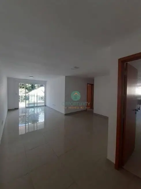 Foto 1 de Apartamento com 3 Quartos para alugar, 132m² em Charitas, Niterói