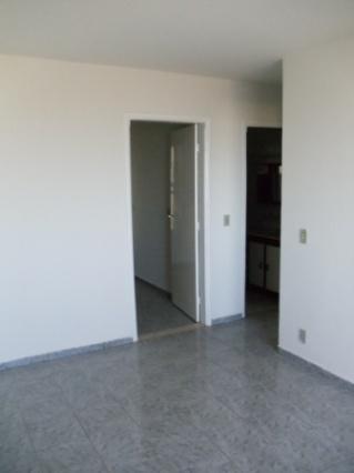 Foto 4 de Apartamento com 3 Quartos para alugar, 73m² em Olinda, Uberaba