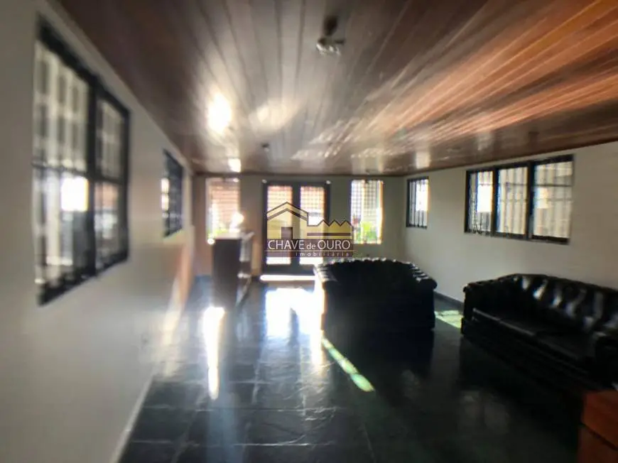 Foto 1 de Apartamento com 3 Quartos para alugar, 139m² em São Benedito, Uberaba