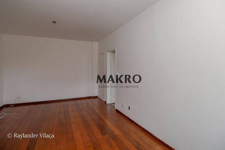 Foto 3 de Apartamento com 3 Quartos à venda, 100m² em São Pedro, Belo Horizonte