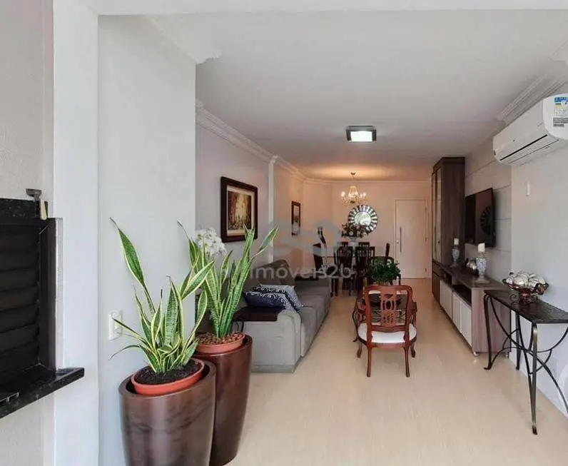 Foto 1 de Apartamento com 4 Quartos à venda, 128m² em Centro, Florianópolis