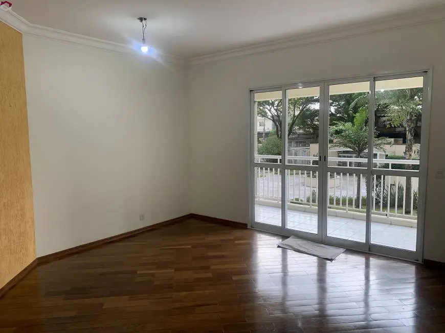 Foto 1 de Apartamento com 4 Quartos à venda, 120m² em Vila Gumercindo, São Paulo