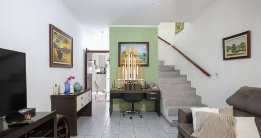 Foto 3 de Casa com 2 Quartos à venda, 90m² em Vila Pereira Barreto, São Paulo