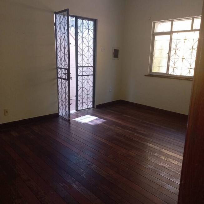 Foto 1 de Casa com 4 Quartos à venda, 215m² em Centro, Manaus